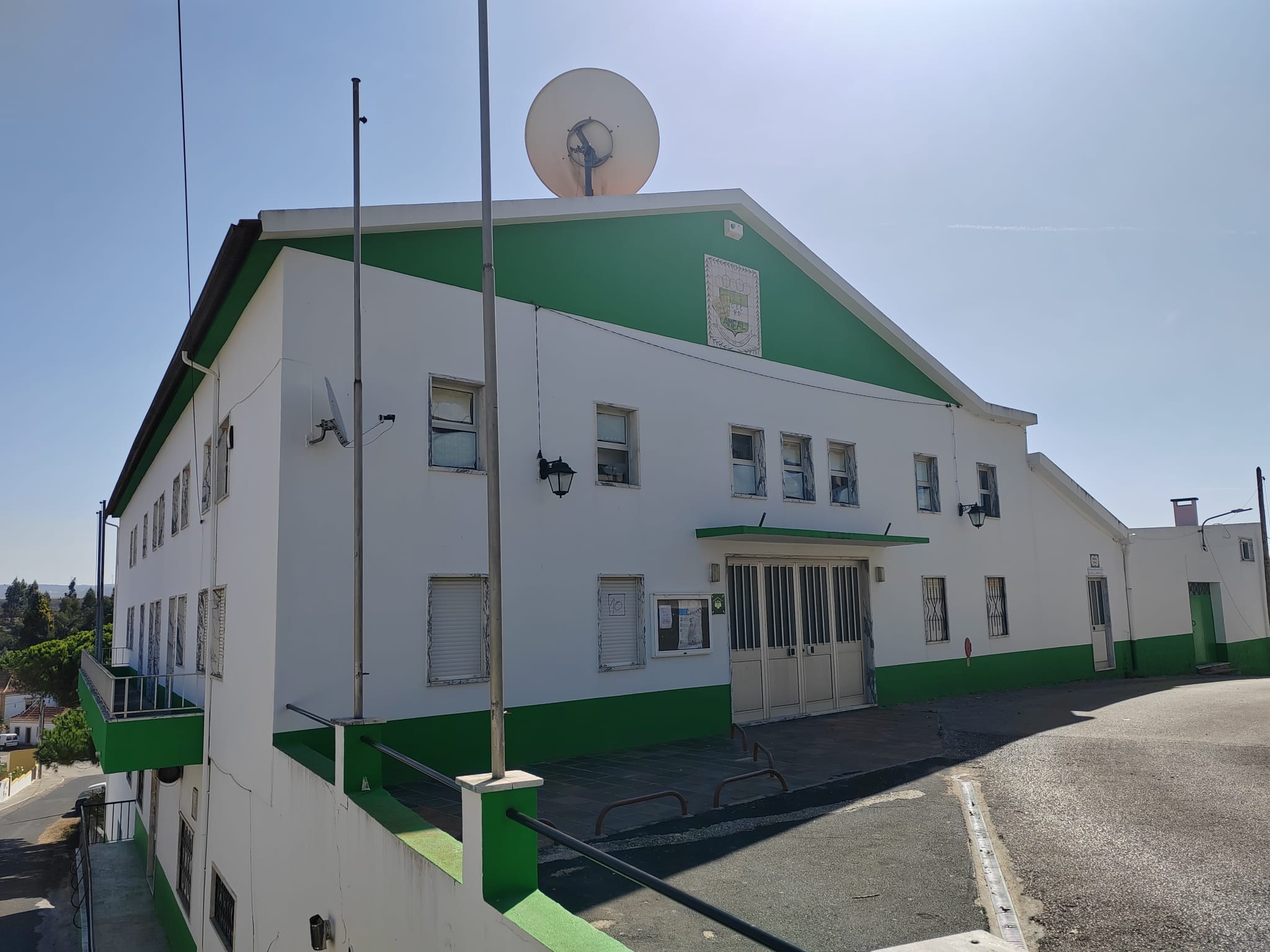 Requalificação do telhado do edifício do Centro Social do Ameal