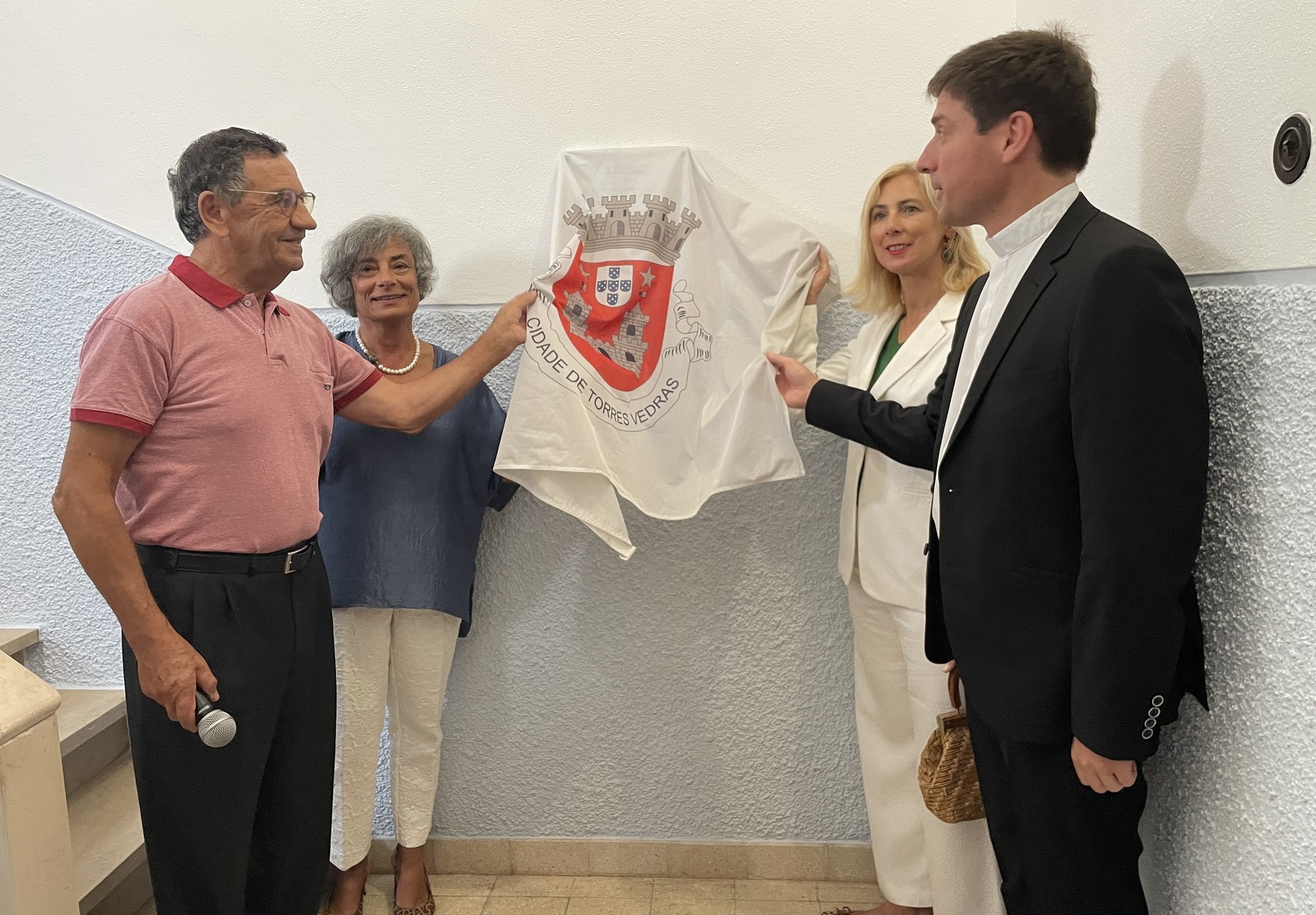 Restauro da torre sineira da Igreja da Maceira financiado pelo Orçamento Participativo